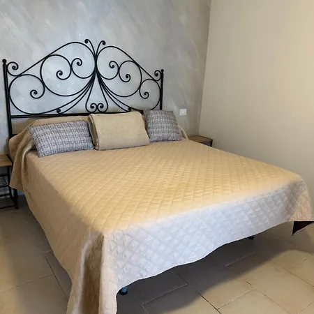 Saracinello Bed & Breakfast 3*